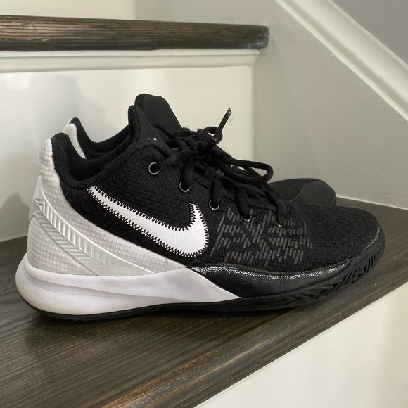 Nike Other - Nike Kids Sneakers Size 3.5Y